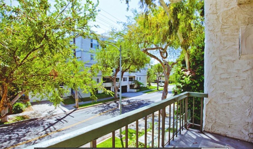 Affordable Westwood 1B/1B CONDO photo 3