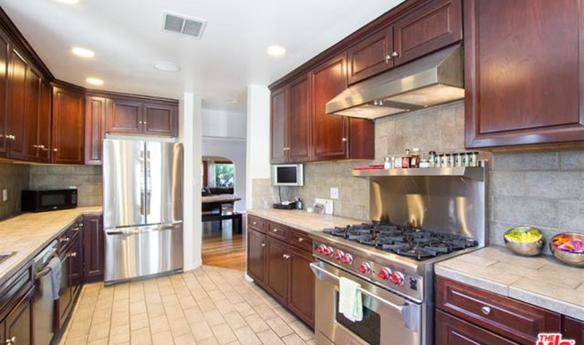 1400 N Sycamore Ave, Heart of Hollywood photo 2
