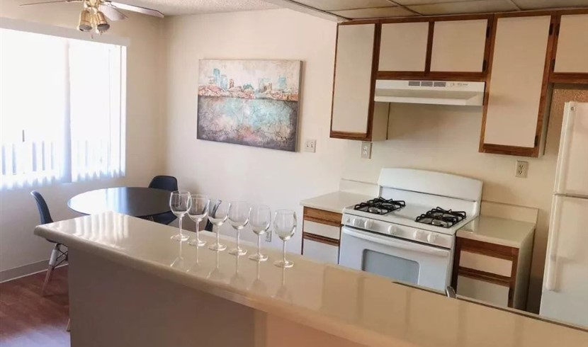 Student apartment 512 Veteran is now available for rent! photo 2