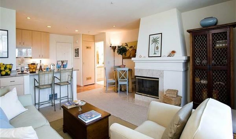2 bedrooms, 2 bathrooms luxury river view apartment for rent photo 4