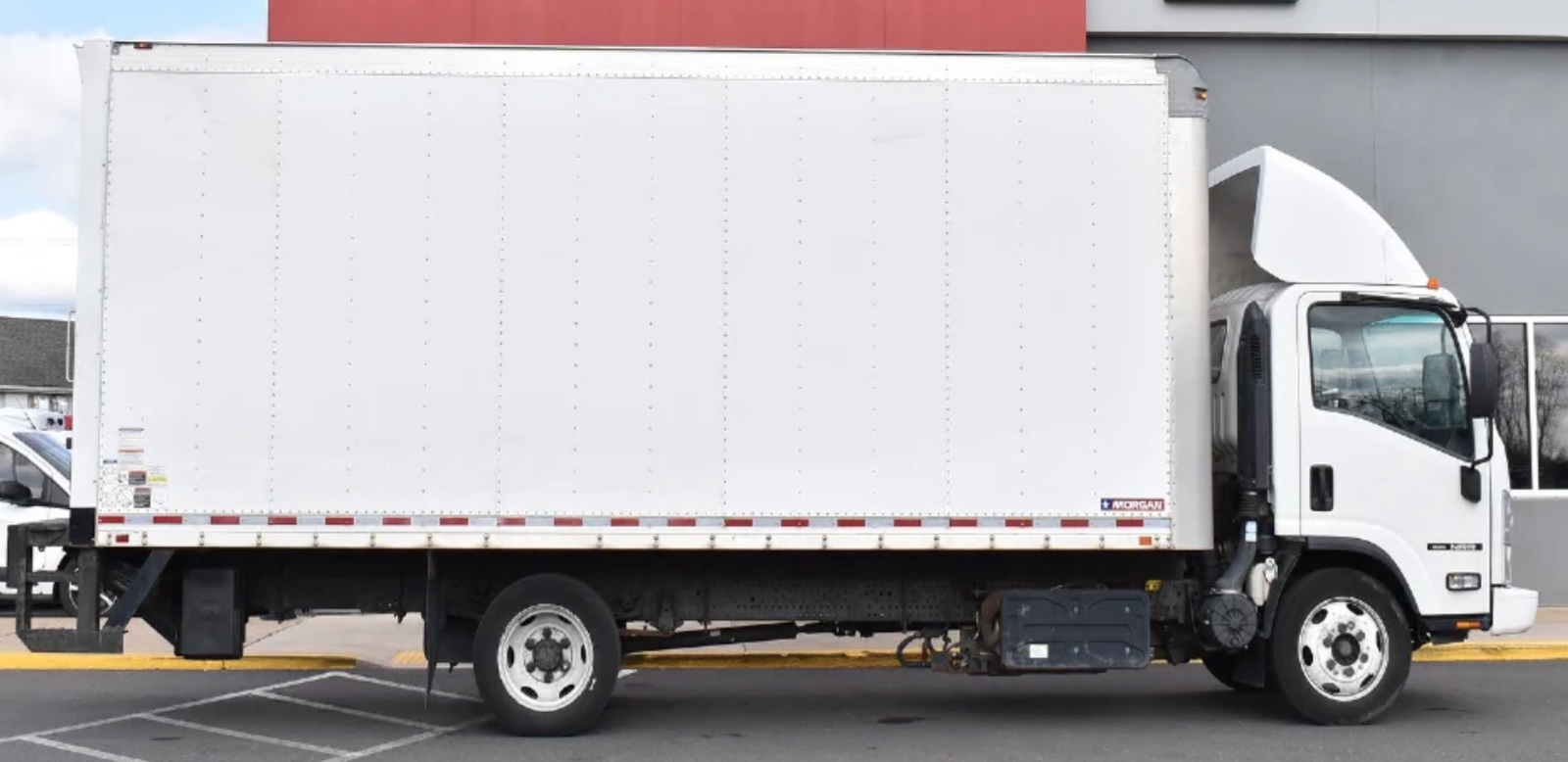 2017 ISUZU Box Van Truck 20英尺厢型货车 售价48980 图片 9