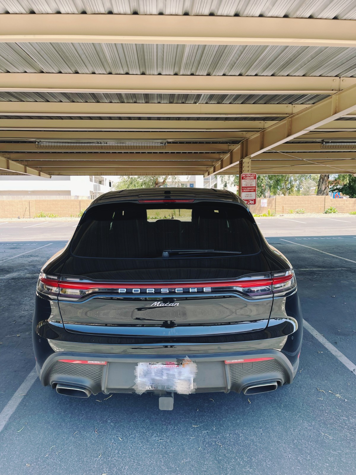 Sublease a first-hand Porsche 2022 Macan - Bay Area, LA, Arizona friends check it out photo 4