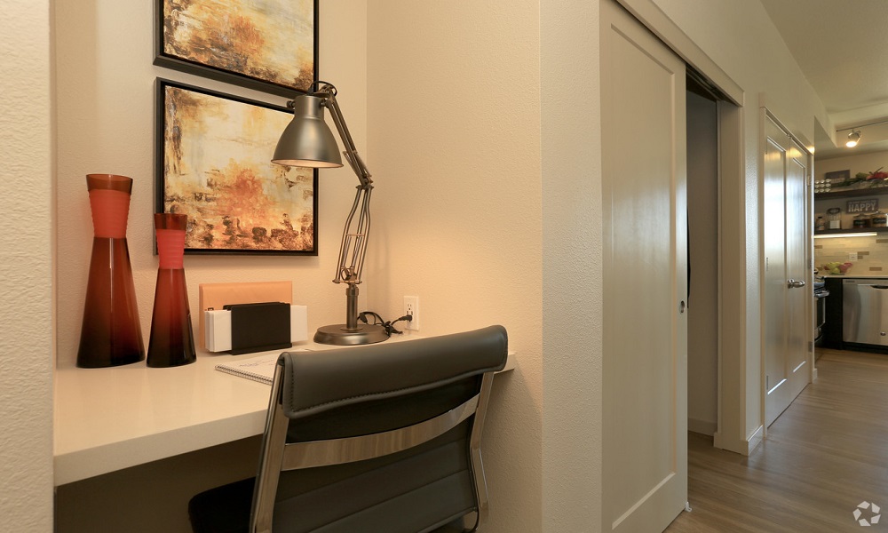 SPACIOUS 1 BED/ 1 BATH APARTMENT IN MANHATTAN AREA photo 4