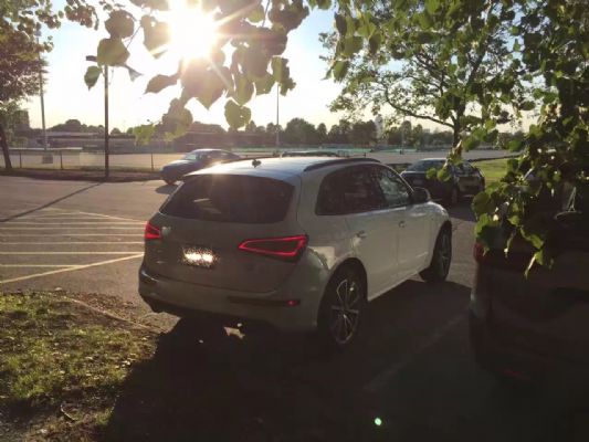 Sincerely selling a 2015 Audi Q5, 8,000 miles, no accidents, I take good care of the car, so it is very new photo 4