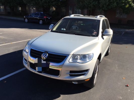 Selling car Volkswagen Touareg 2008 58,000 miles photo 1