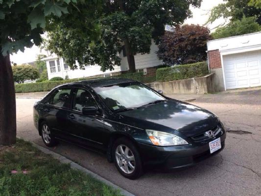 Sell car at low price back home photo 7