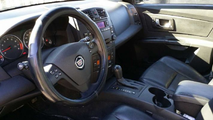 Returned to China to sell the car, 2005 Cadillac CTS 85,000 miles 7200 photo 5