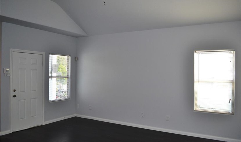 Fully Leased Brand New Duplex - Great Investment! photo 4