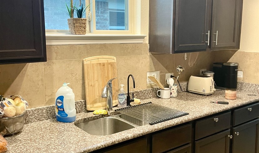 Move in with your bags, private bathroom, newly renovated, 700 all-inclusive photo 5