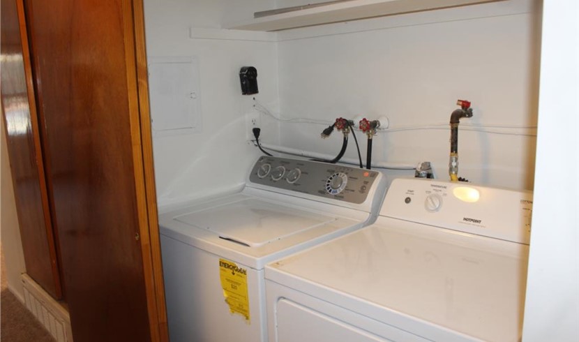 2818 Saxton Rd photo 8