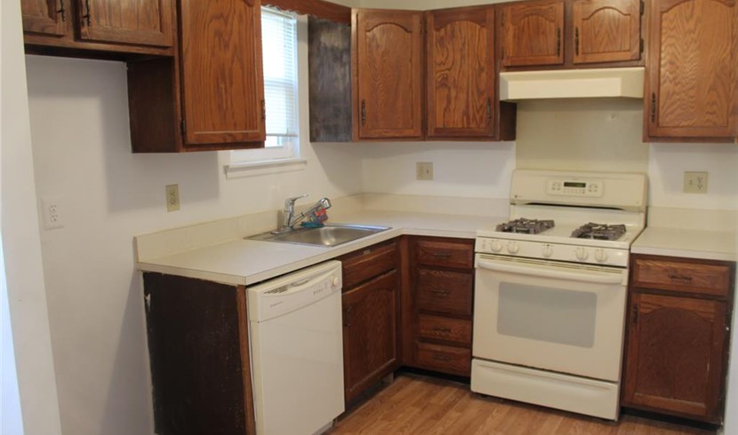 2818 Saxton Rd photo 3