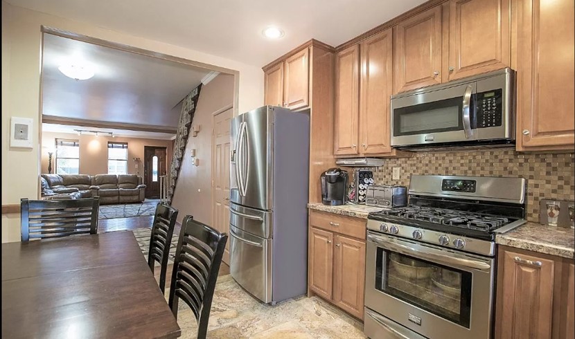 South Philadelphia large single room for rent ready for move-in photo 8