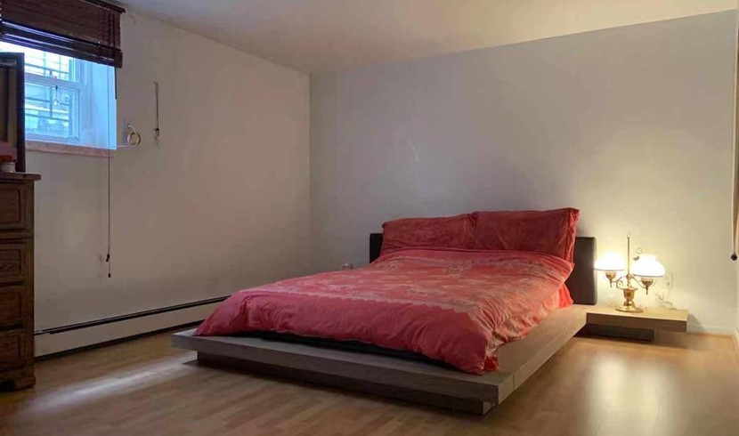 Fort Lee single room for rent with move-in 800/month Available Now photo 4