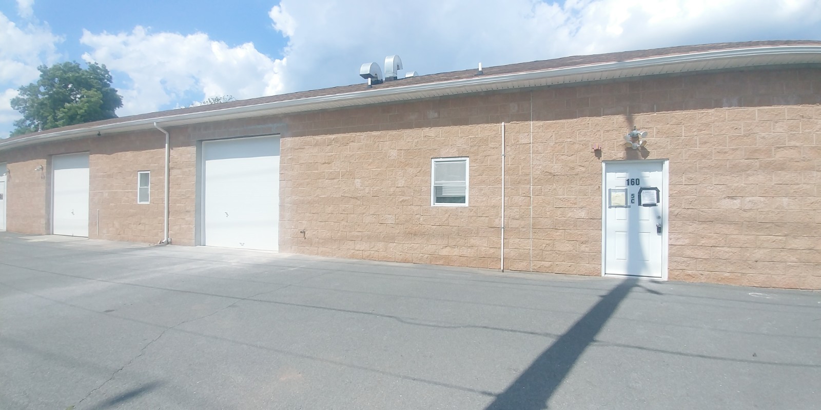 Newly renovated 2200 sq. ft. prime area factory for sale - Metuche/Edison, NJ photo 4