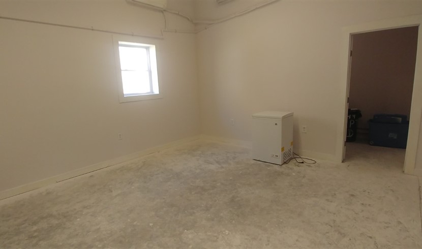 Newly renovated 2200 sq. ft. prime area factory for sale - Metuche/Edison, NJ photo 3