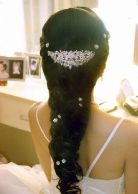 Undertake bridal makeup photo 5