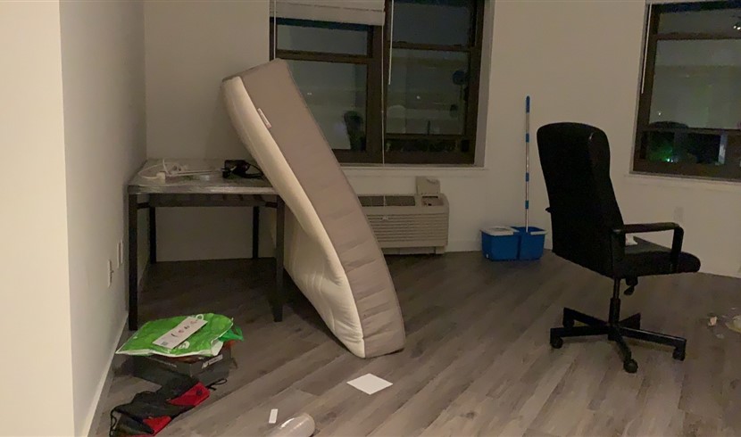 2b2b apartment living room sublet near New Brunswick, New Jersey photo 3