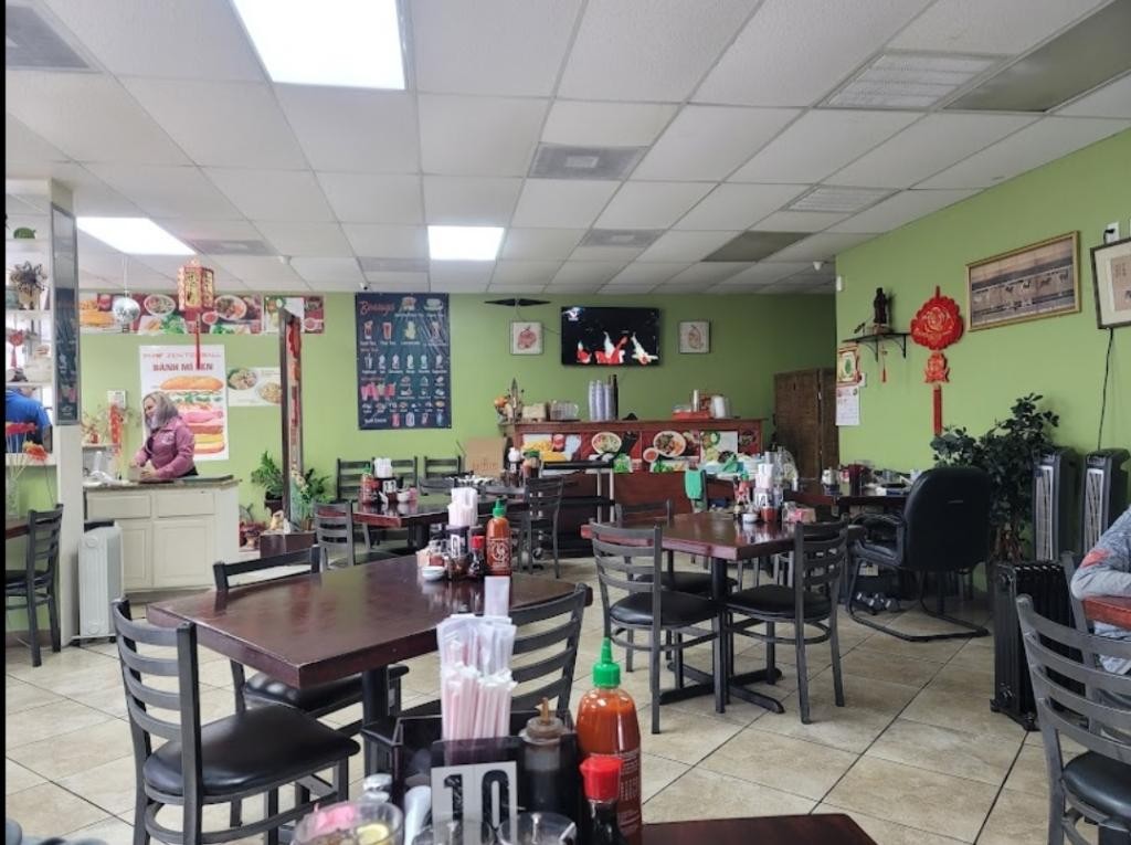 6 years of Vietnamese restaurant transfer! Address Tomball 77375 [Vietnamese Restaurant]