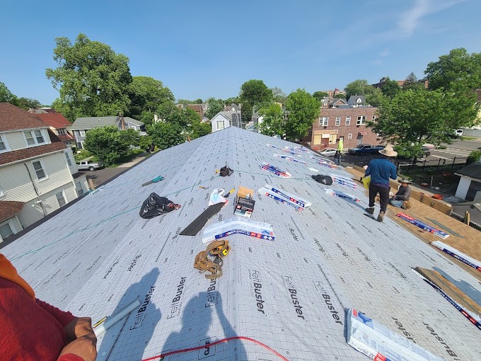 布鲁克林屋顶装修