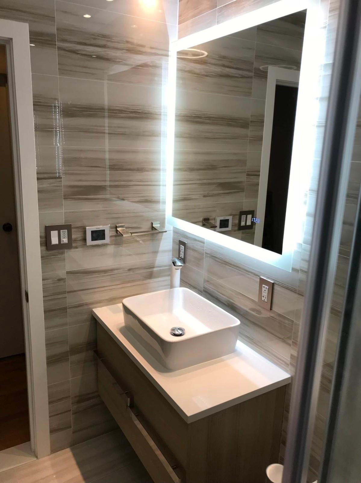 华人装修室内外装修-厨房浴室