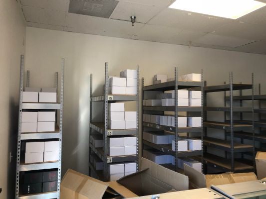 凤凰城店店内招聘销售员