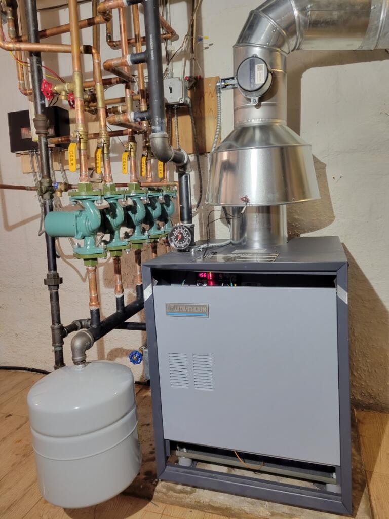 冷暖安装，维修，中央空调，分体空调，各种暖气炉，壁挂炉，热水炉，菜箱冻库码柜，住家商用