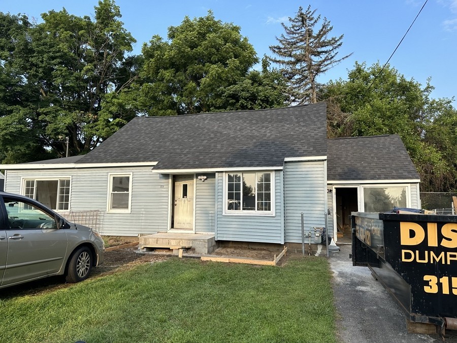 皇后区装修师傅-为纽约住宅店铺做室内外装修，厨房浴室/门窗地板/铺砖砌墙/水泥车道