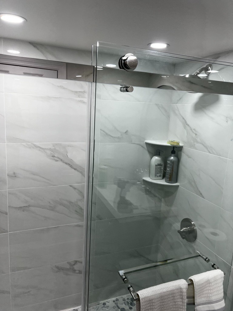 信用装修-房屋装修行家，精湛木工，水泥砖石，做精致室内装修，庭院装修，高质量装修师傅，免费估价