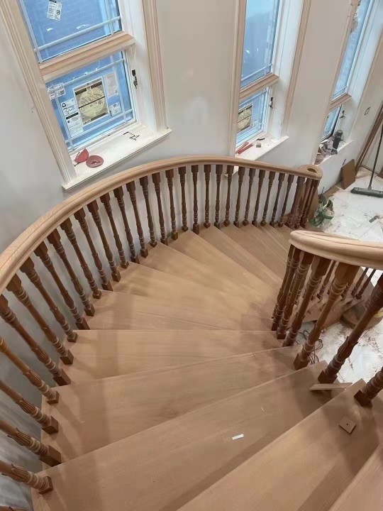 苏中装修师傅专业安装门窗