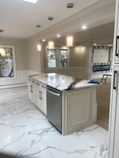 史丹顿岛厨房装修 储师傅有20年室内外装修经验，精专室内外装修