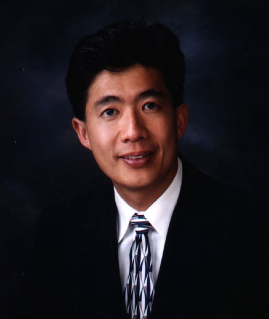 林殿凱醫學博士視力矯正中心