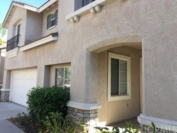 安迪房地產買賣公司─黛安娜