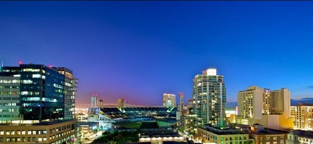 加州圣地亚哥Parkloft高级公寓出售