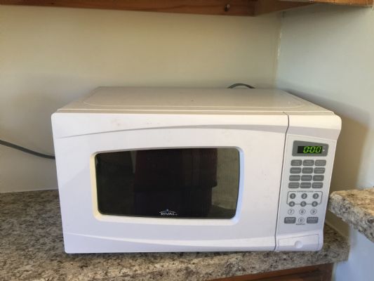 回国在即,低价出售微波炉电脑桌