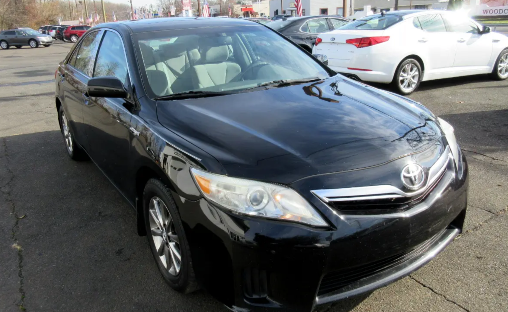 2010 Toyota Camry Hybrid 凯美瑞油电混合轿车、售价8900