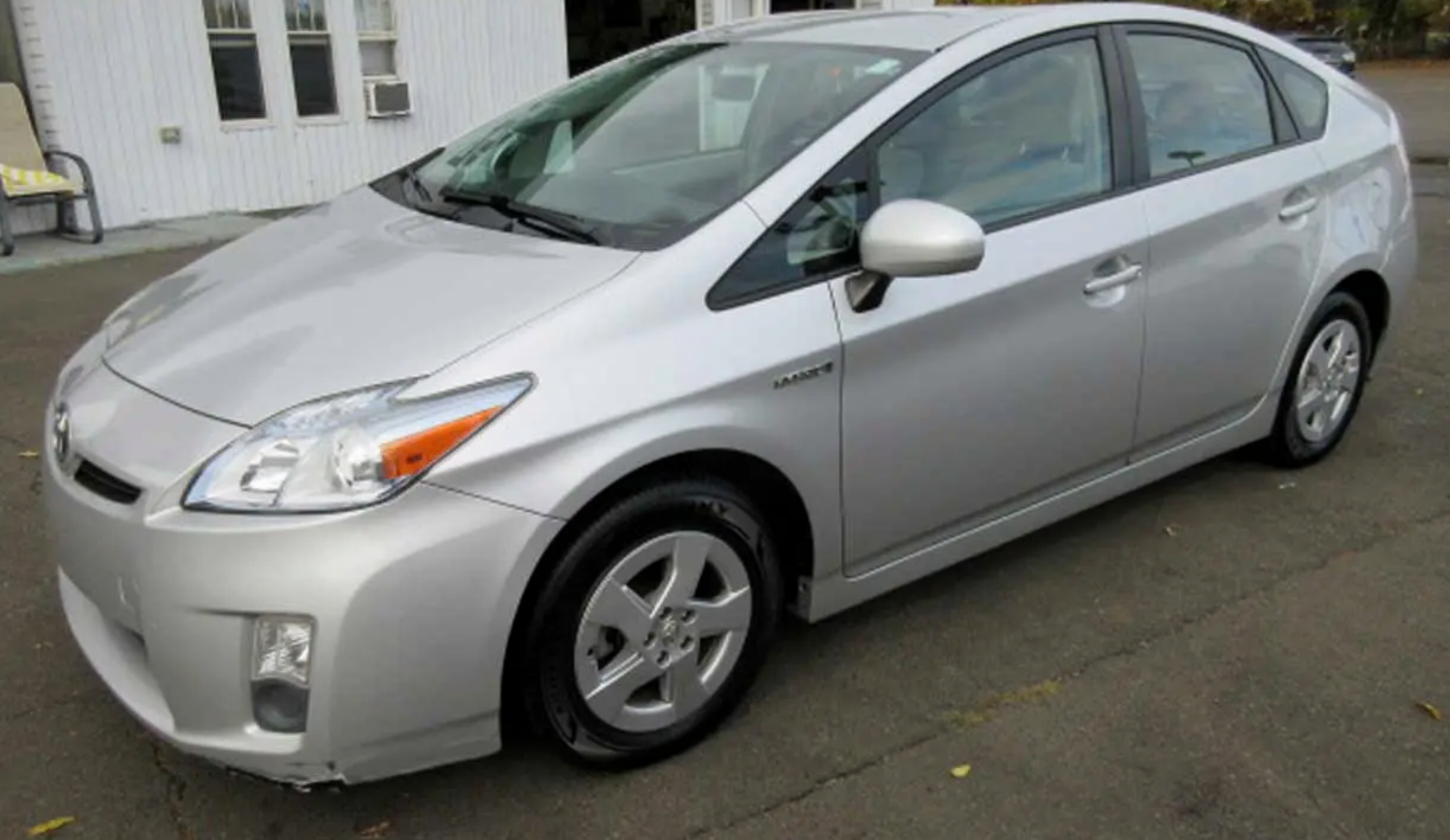 2011 Toyota Prius Hybrid 油电混合轿车、售价9800