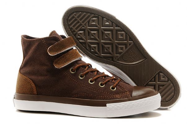 耐克 阿迪达斯 新百伦 三叶草 彪马 乔丹 匡威 万斯 亚瑟士