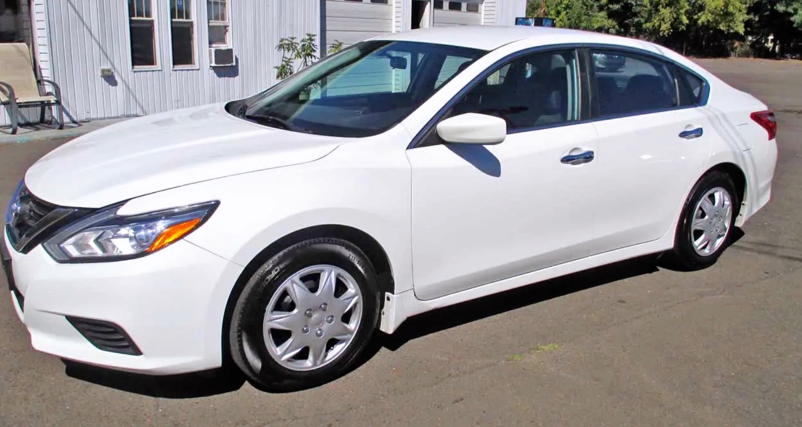 2017 Nissan Altima 尼桑天籁轿车、售价11850