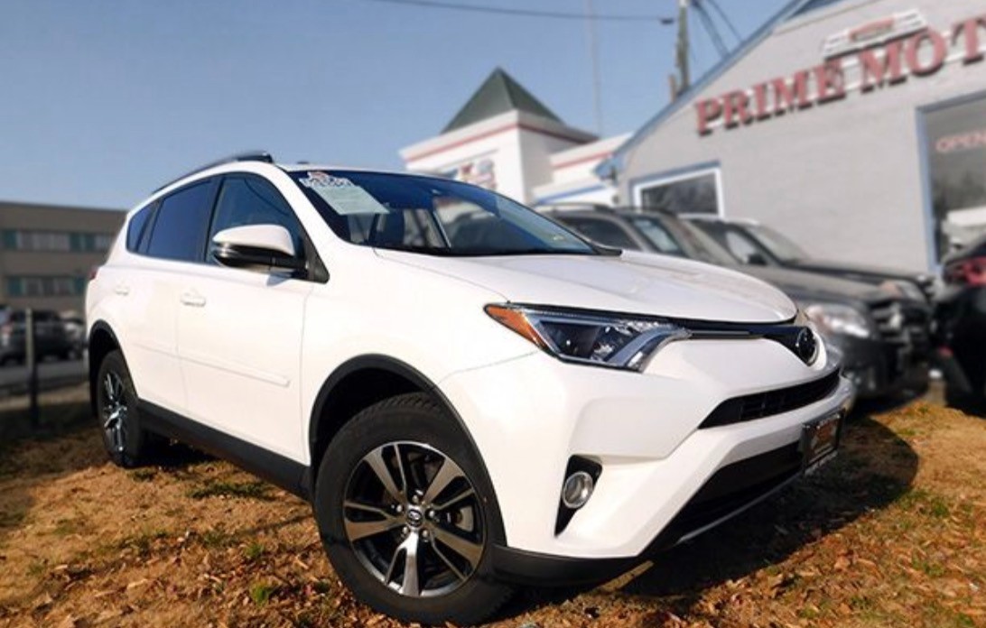 TOYOTA 丰田 Sienna 。RAV4。