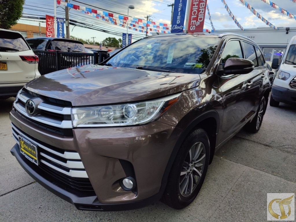 二手车 保养好 2017 TOYOTA HIGHLANDER XLE 价格美丽