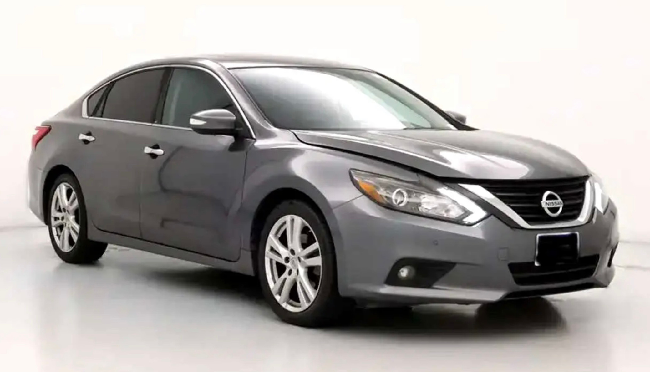 2017 Nissan Altima 售价$11850