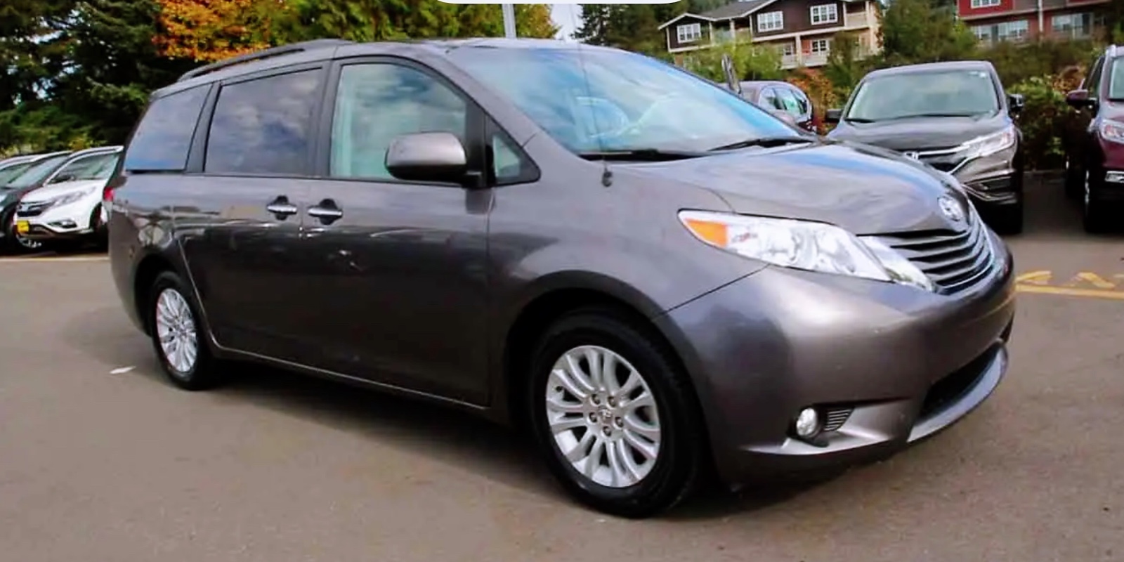 2012 Toyota Sienna XLE 丰田七座、售价12900