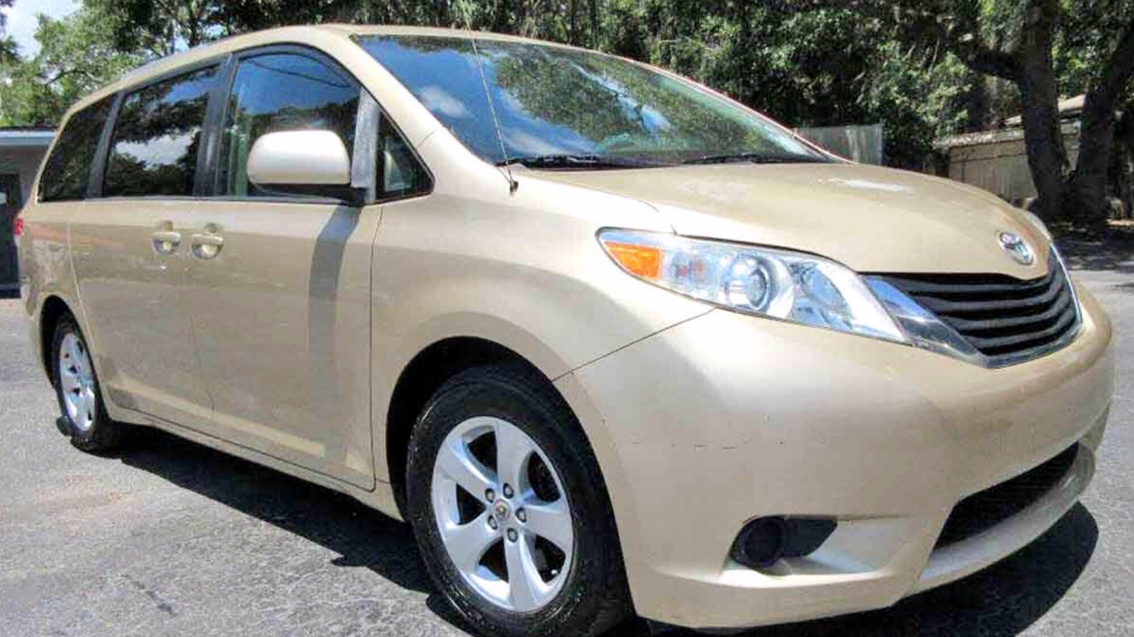 2012 Toyota Sienna 丰田七座 售价13800