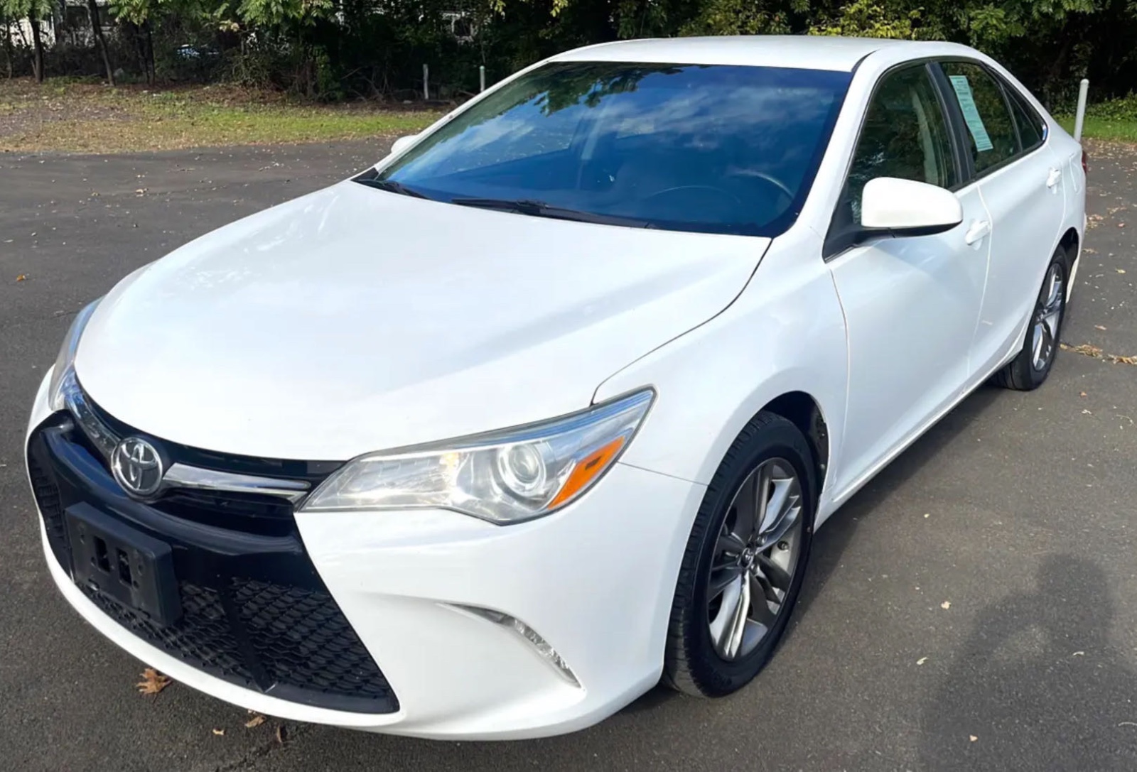 2015 Toyota Camry XLE 凯美瑞轿车、售价12850