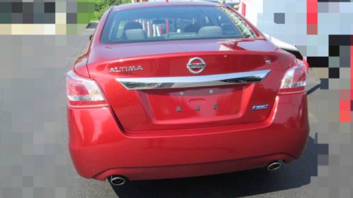 2013 Nissan Altima 售价14995