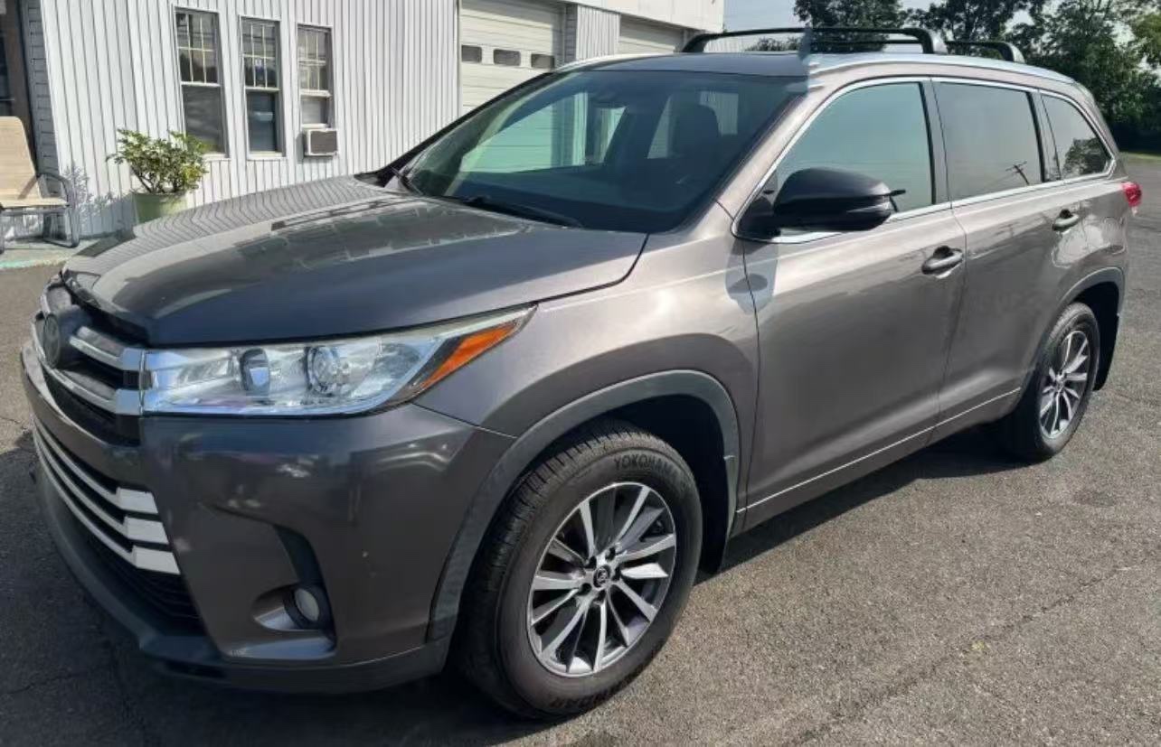 2017 Toyota Highlander XLE 丰田汉兰达SUV七座 售价$19850