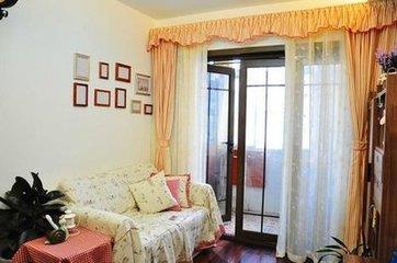 波士顿, 49 symphony rd出租主卧、次卧、一房一卫。