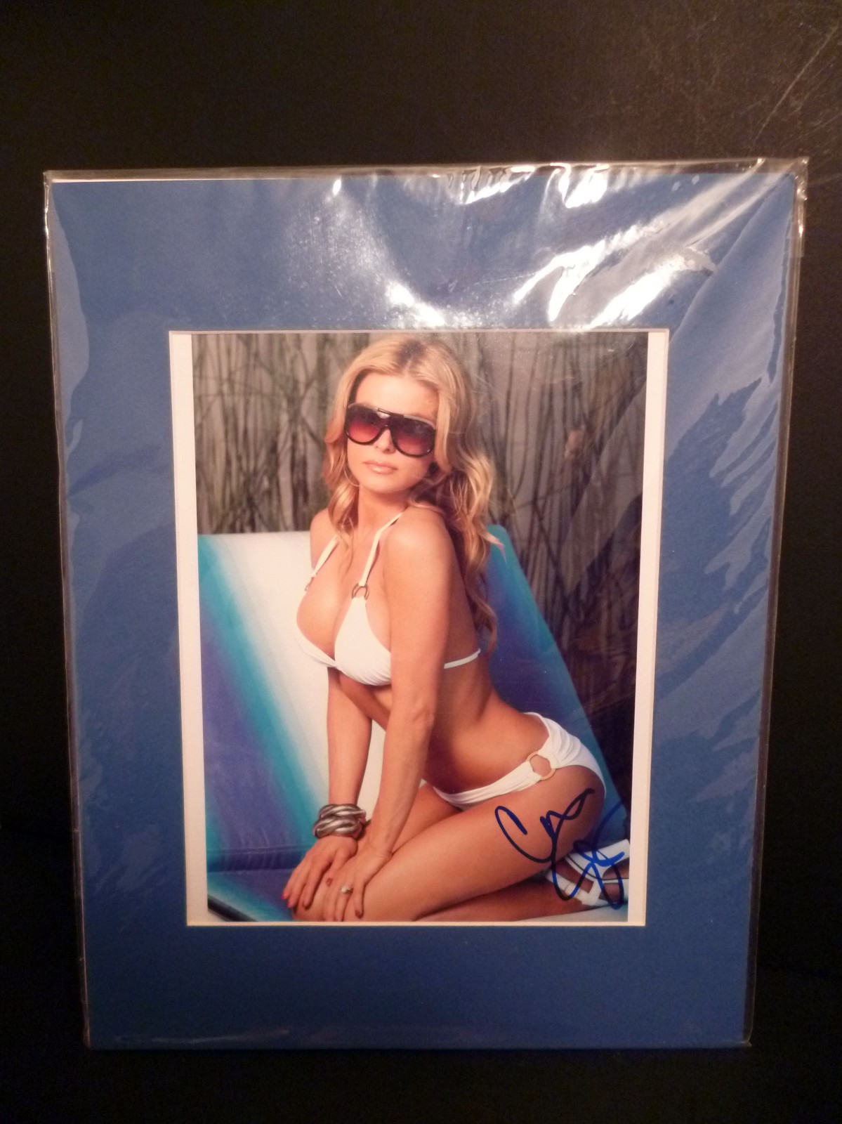 卡门·伊莱克特拉签名照片w/真品证书8x10色