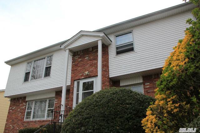 William St. Glen Cove, NY 11542