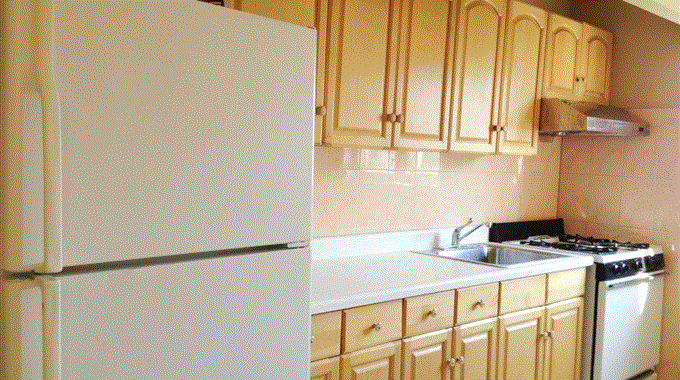 全新两房一厅租